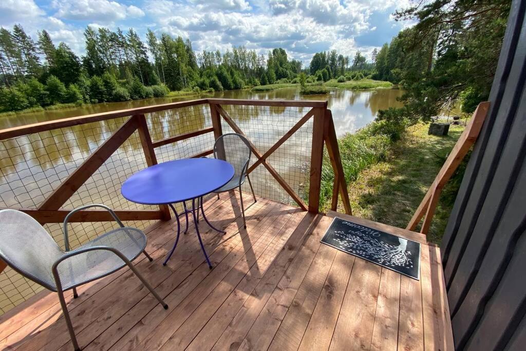 Dragon House In The Tree! Jacuzzi, Sauna ,cinema,heated Holiday home